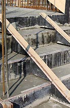 frisch gegossene Treppe